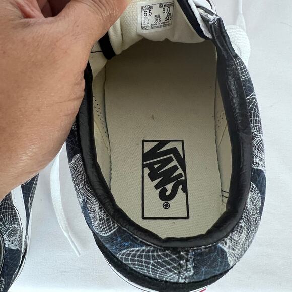 Vans Old Skool Skulls Wireframe Shoes Suede Trainers Skateboard Blk Men Size 6.5 - Picture 10 of 10